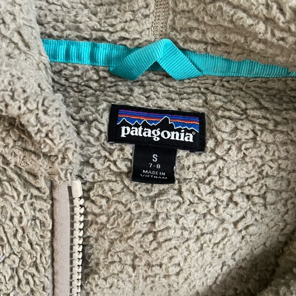 Patagonia is Los Gatos full zip - Picture 2 of 3